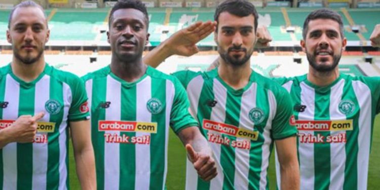Konyaspor’da 4 imza birden