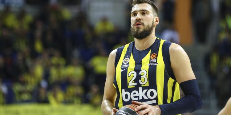 Marko Guduric 3 yıl daha Fenerbahçe Beko’da