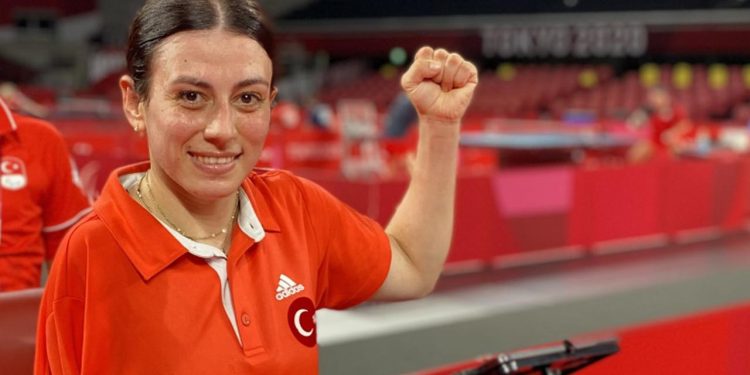 Para masa tenisçi Kübra Korkut’tan kadınlara “güçlü olun” mesajı