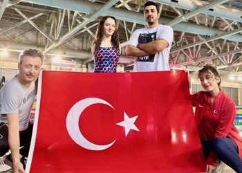 Milli yüzücü Sümeyye Boyacı’nın hedefi 2024 Paralimpik Oyunları