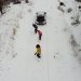 Munzur’da araçlarına bağladıkları halatla snowboard yaptılar