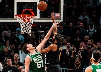 NBA’de Cavaliers Celtics’i uzatmada mağlup etti