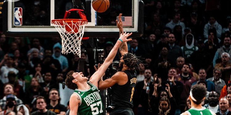 NBA’de Cavaliers Celtics’i uzatmada mağlup etti
