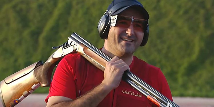 Milli atıcı Oğuzhan Tüzün altın madalya kazandı