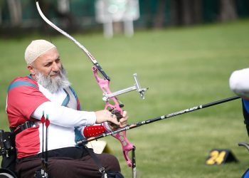 “Okçu dede” Cemil Yılmazlı hedefi 2024 Paralimpik Oyunları