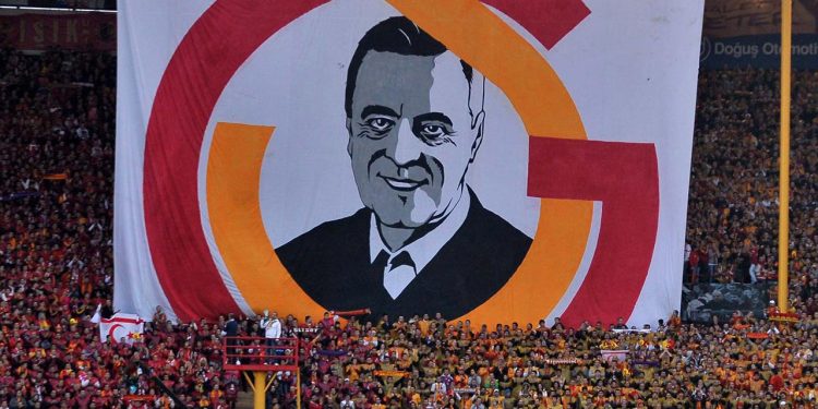 Galatasaray’dan Özhan Canaydın için anma mesajı