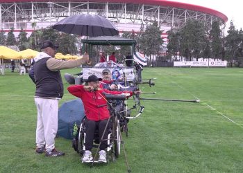 Para Okçuluk Federasyon Kupası yarışması Antalya’da başladı