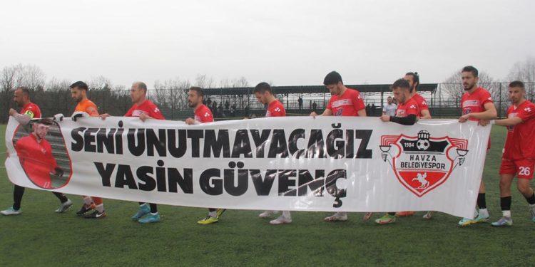 Samsun’da depremde hayatını kaybeden futbolcu Yasin Güvenç unutulmadı