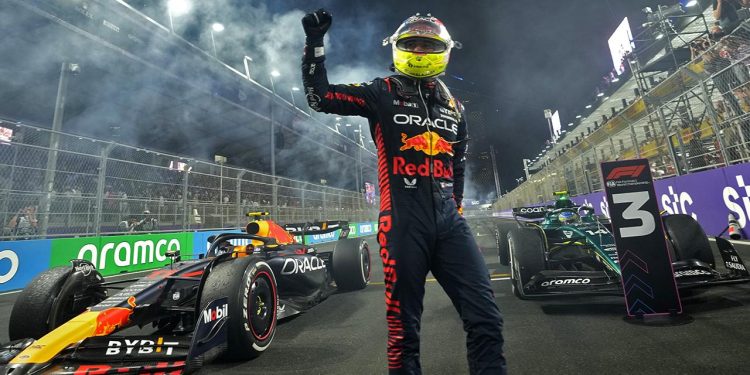 F1 Suudi Arabistan Grand Prix’sini Perez kazandı