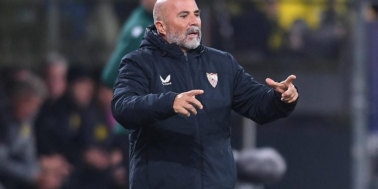 Sevilla umudunu Fenerbahçe maçına bağladı
