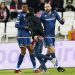Sivasspor-Fiorentina maçında sahaya giren 2 taraftar tutuklandı
