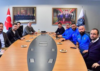 Stefan Kuntz’dan Başakşehir Futbol Kulübüne ziyaret
