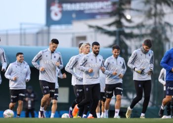 Trabzonspor hazırlıklarını Orhan Ak yönetiminde sürdürdü