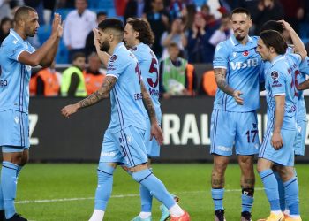 Trabzonspor sahasında topladığı puanlarla güldü
