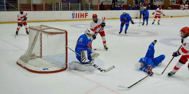 Türkiye, Lüksemburg’u farklı yendi: 15-1