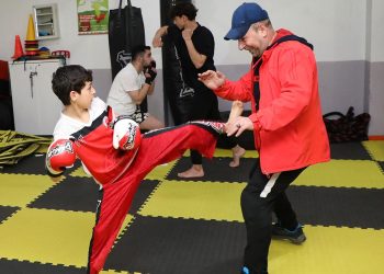 Türkiye şampiyonu depremzede sporcular çalışmalarını Rize’de sürdürüyor