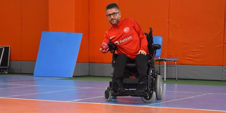 Kas hastası sporcu Boccia Milli Takımı’nın başarısı için ter döküyor