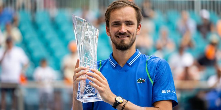 Miami’de şampiyon Medvedev