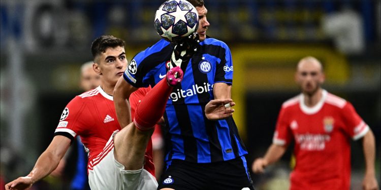 M.Cıty ve Inter yarı finalde