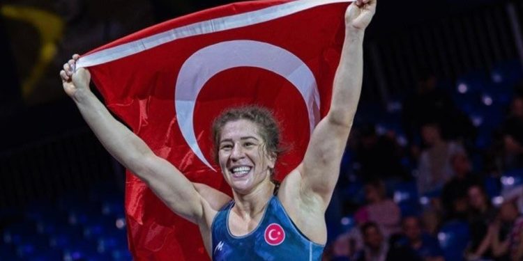 Yasemin Adar Yiğit spor müşavirliğine atandı