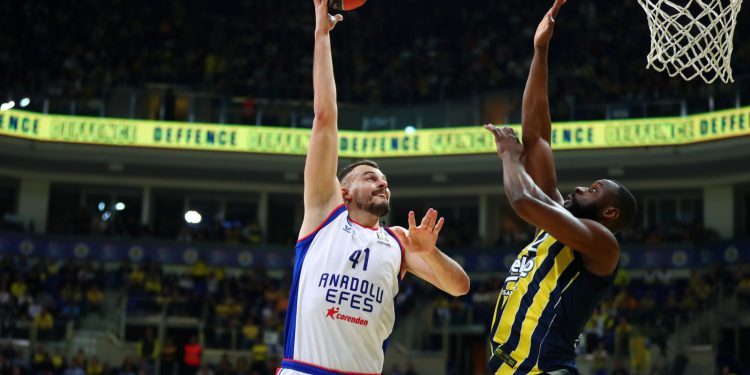 Fener devam, Efes tamam
