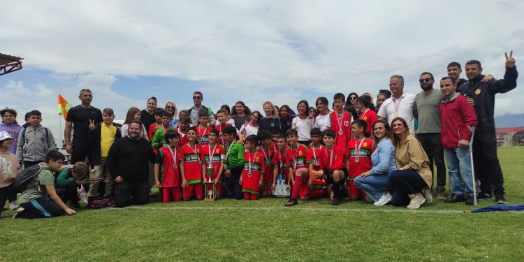 Özgürlük İlkokulu şampiyon