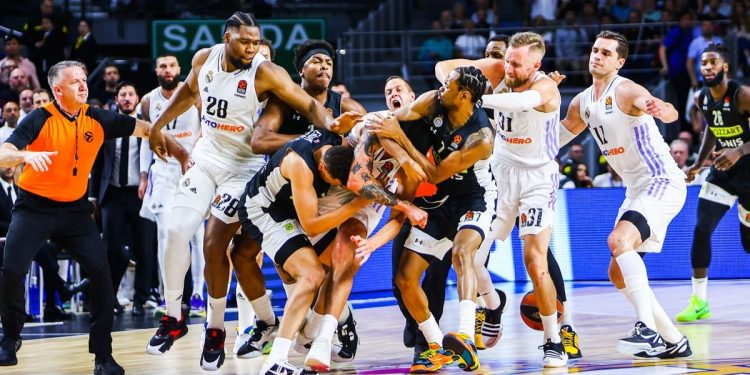 Olaylı maç erken bitti!.