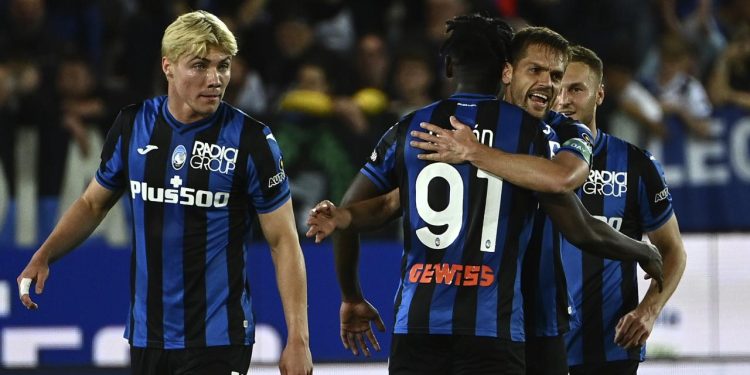 Atalanta, Roma'yı 3 golle devirdi