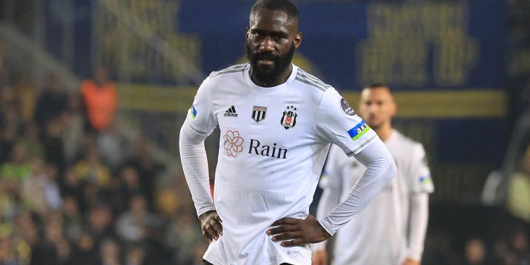 Beşiktaş’ta Masuaku belirsizliği sürüyor – Son Dakika Haberleri