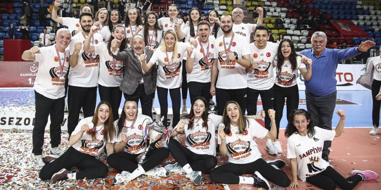 “Voleybol camiasının konuştuğu bir hikaye yazdık”
