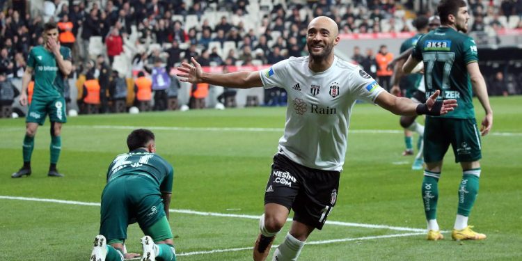 Beşiktaş Giresunspor’u 3 golle geçti