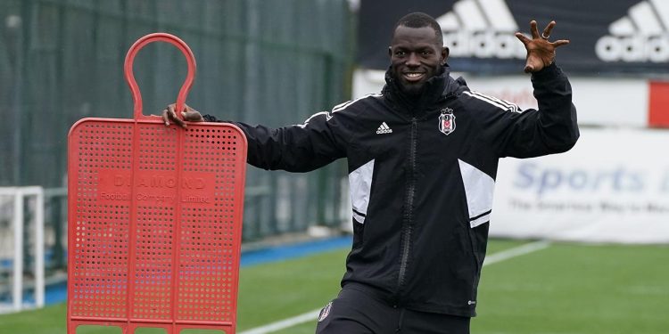 “Gelmeden önce de Beşiktaş’ın taraftarı gibiydim”