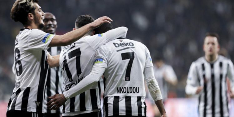 Beşiktaş, Atletico Madrid’i iki golle geçti