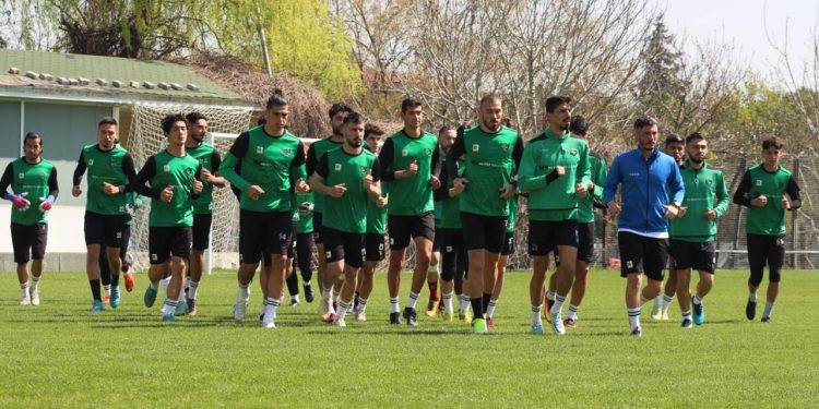 Denizlispor kümede kalmak için umutlu
