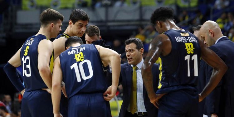 Fenerbahçe Beko THY Avrupa Ligi’nde galibiyet peşinde