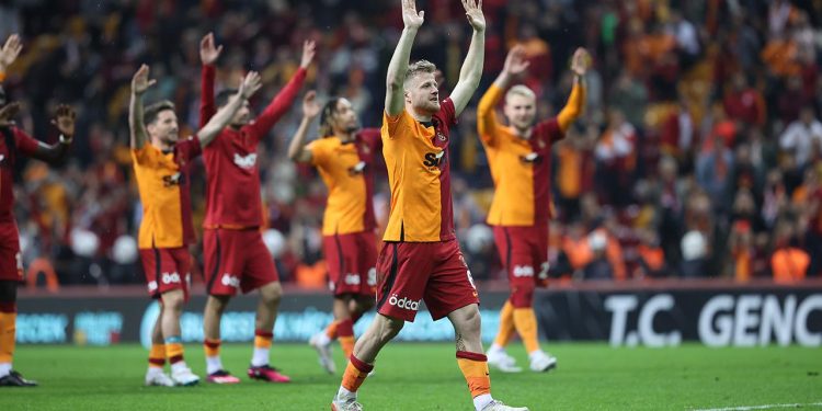 Galatasaray pes etmiyor