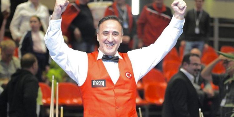 Milli bilardocu Hacı Arap Yaman’dan altın madalya