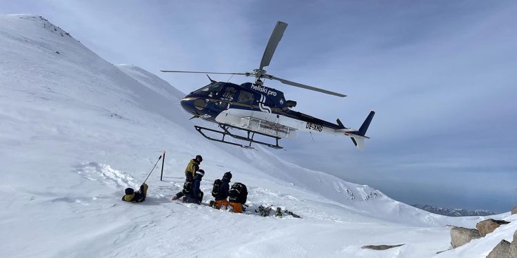 Kaçkar Dağları’nda heliski yoğunluğu yüzleri güldürdü