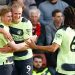 Manchester City 4 golle kazandı