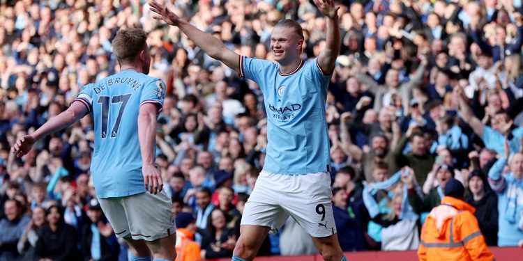 Manchester City peş peşe 6. maçını kazandı