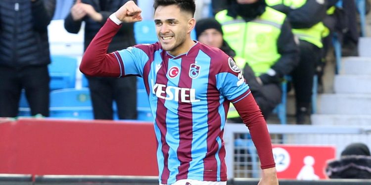 Gomez büyük maçları boş geçmiyor