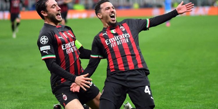 Milan, Napoli’yi tek golle geçti