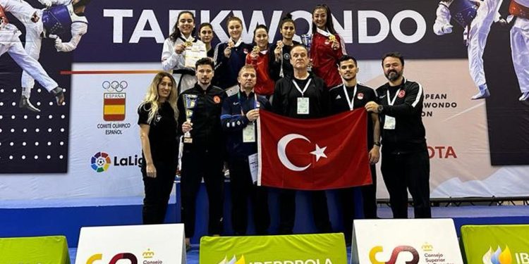 Milli tekvandocular İspanya’da 5 madalya kazandı