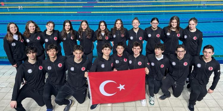 Milli yüzücülerden 38 madalya aldı