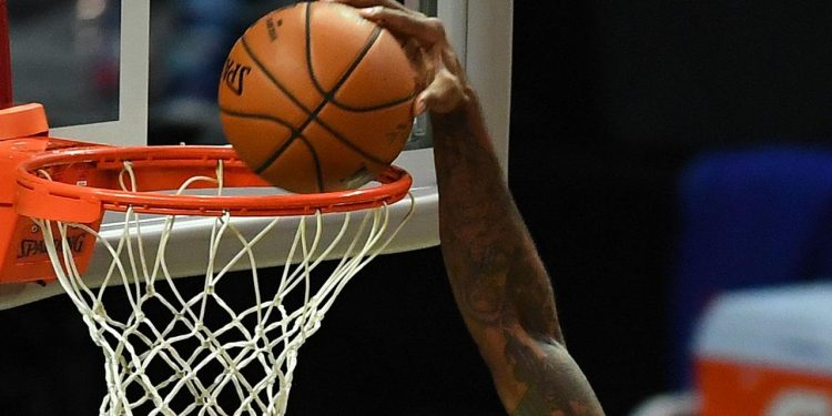 NBA playoff'larında heyecan sürüyor