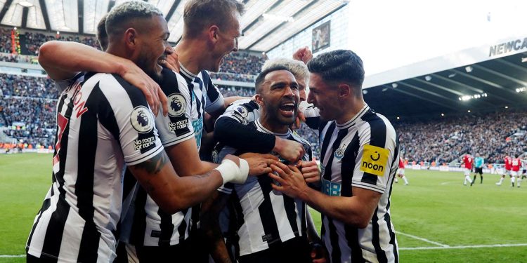 Newcastle United, Manchester United’ı yendi