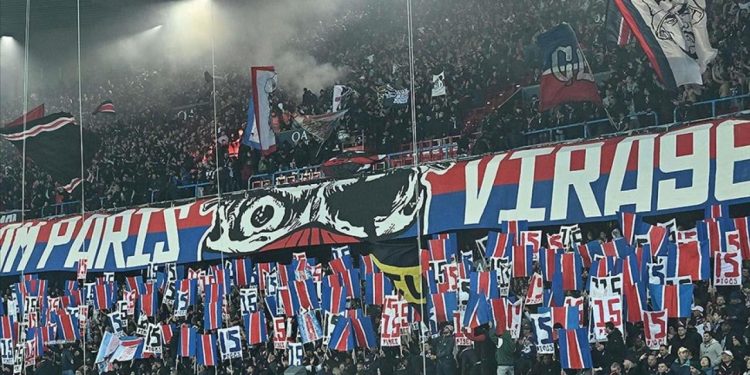 PSG taraftarlarından “oruç açma” tepkisi