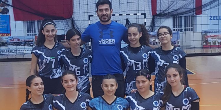 Şampiyon Melekler U14 ve U15 Ligleri