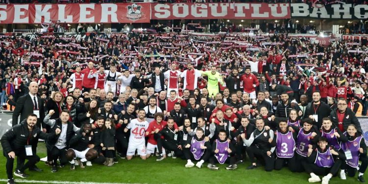 Samsunspor’a Süper Lig 9 puan yetecek