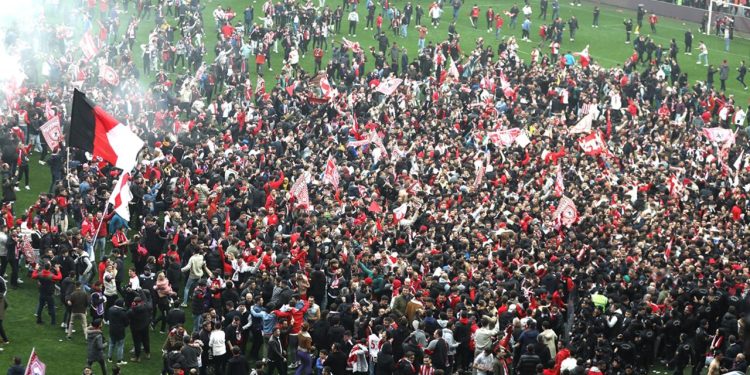 Samsunspor Süper Lig’e şampiyon olarak yükseldi